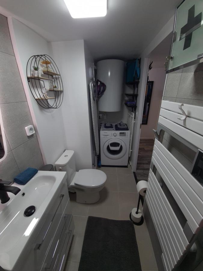 Un Appartement Qui A Du Chien Épernay Exterior foto